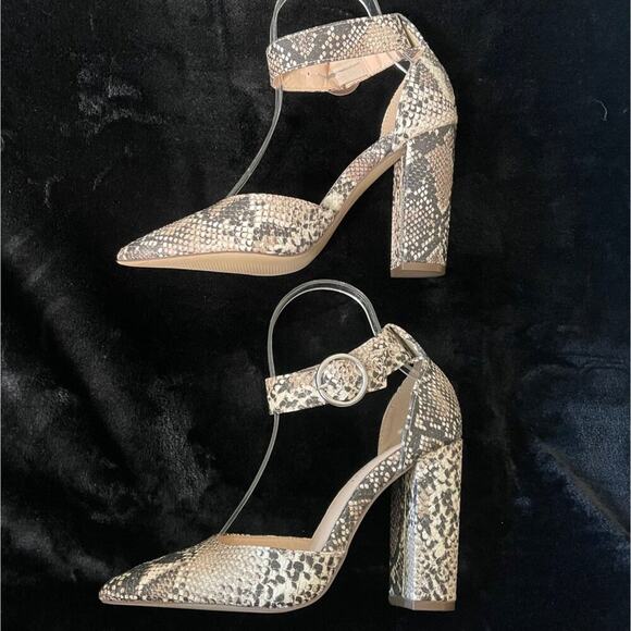 Madden Girl Saaxon Womens Heeled Sandal 7M Snake Print Pointed Toe Block Heel - Picture 4 of 10